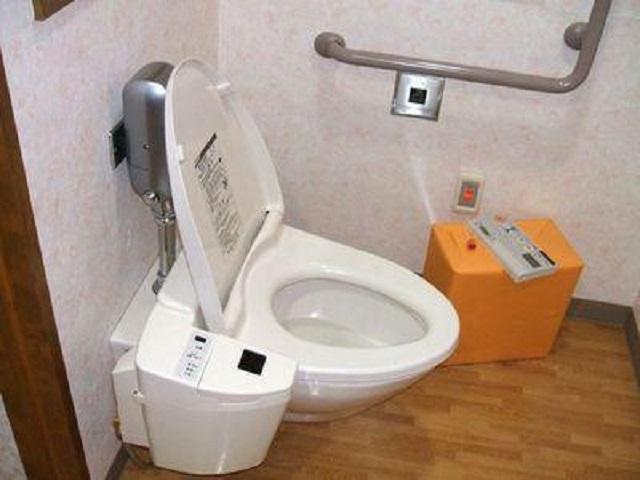居室内車椅子対応トイレ