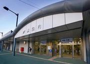 【地下鉄『真駒内』駅】 徒歩 14分
札幌市営地下鉄南北線の週終点駅です。