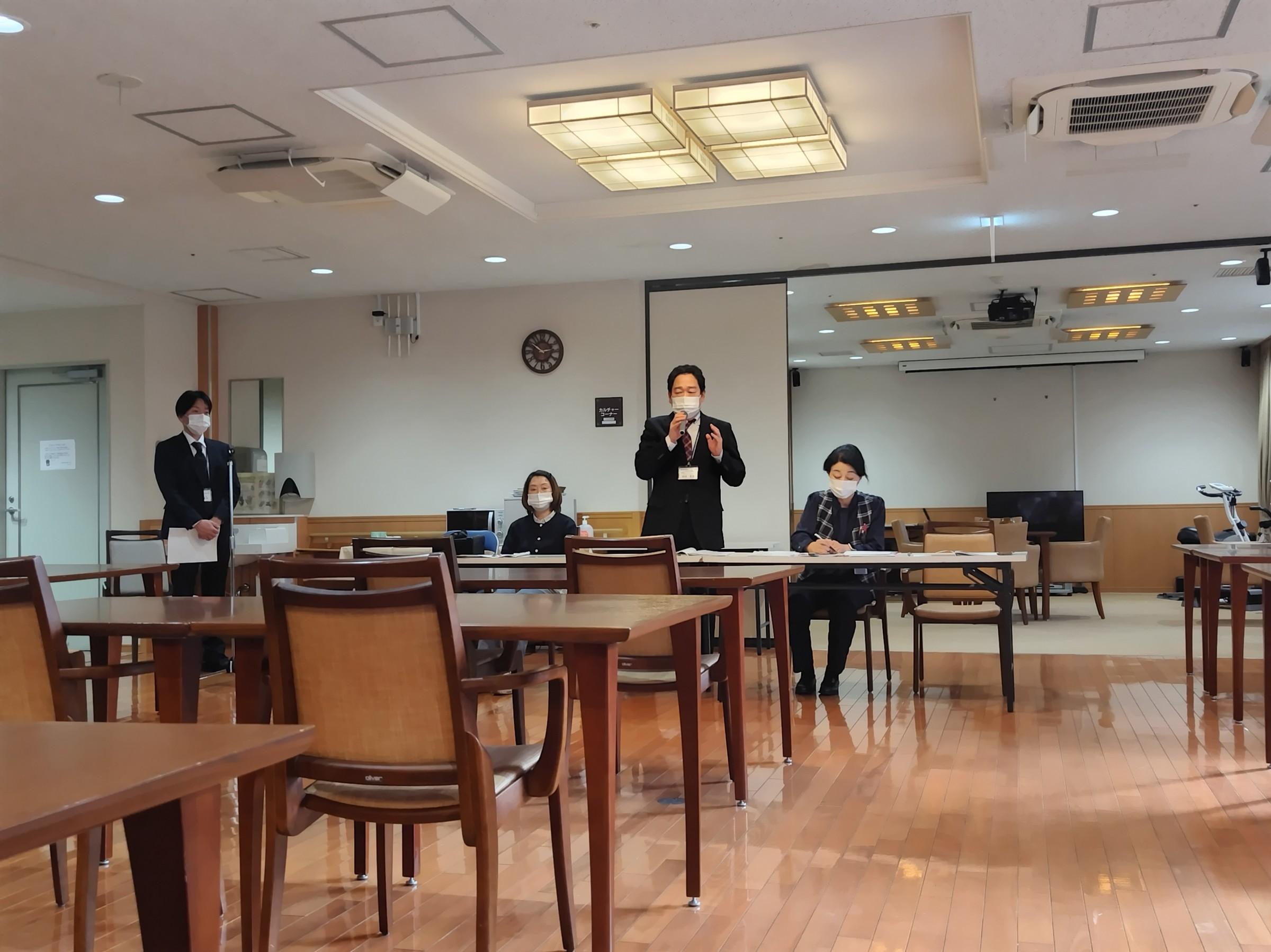 『24年度下期 運営懇談会』を開催しました