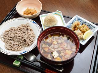 [お食事]昼食（郷土料理）参考写真