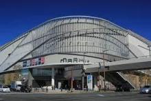 【MARK IS 福岡ももち】 徒歩 15分
ショップやレストランがある福岡市のショッピング モール