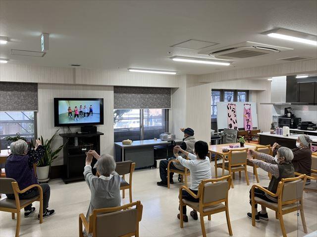 カラダもココロも元気に♪カラコロ体操