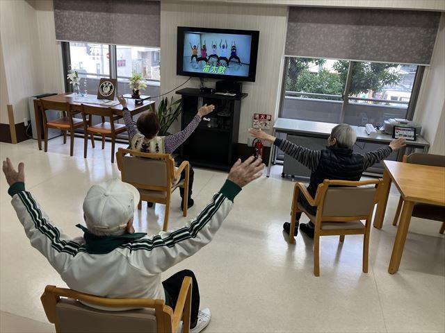 カラダもココロも元気に♪カラコロ体操