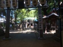 【守居神社】 徒歩5分。お散歩の際にお立ち寄り頂けます。