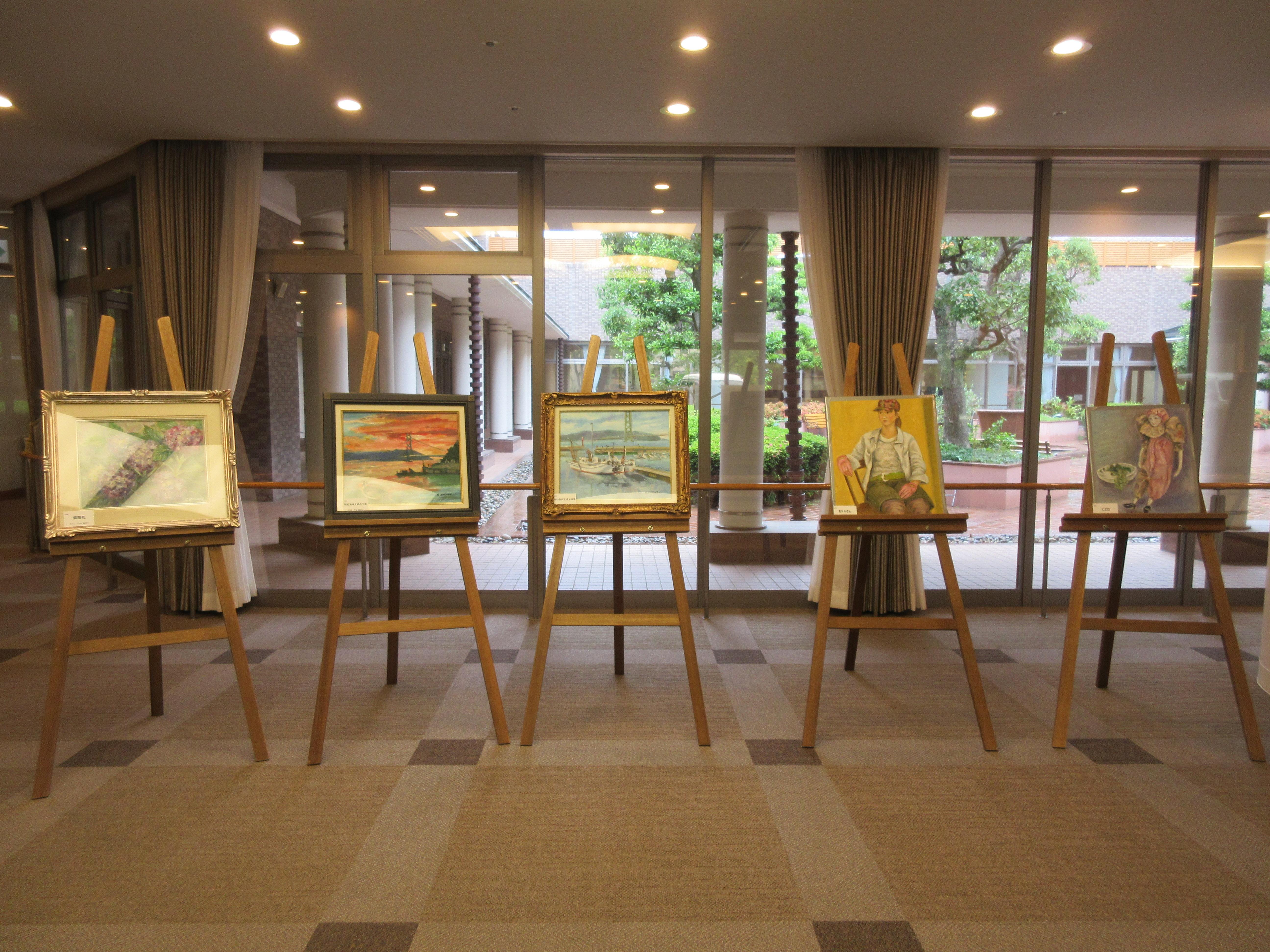 [施設の日常・イベント]文化祭。文化祭の期間中は、ドマーニ神戸の中が皆様の作品で溢れます。
