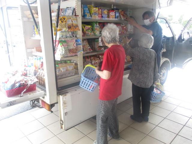 訪問販売でお買い物！