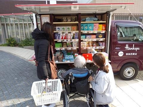 阪急スイーツ移動販売