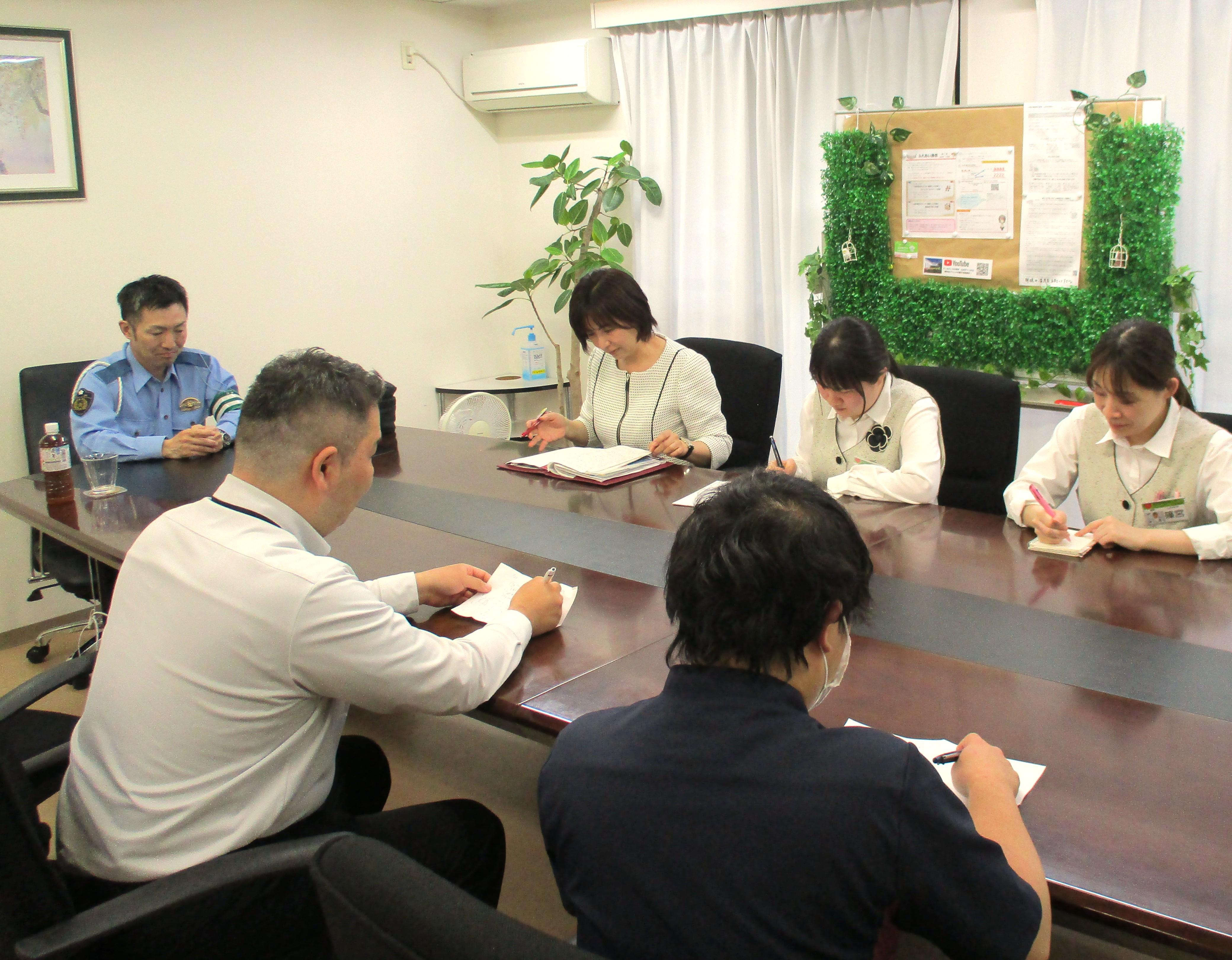 ご入居者様の安心な暮らしを支える交通安全講話【パールヴィラ太宰府】