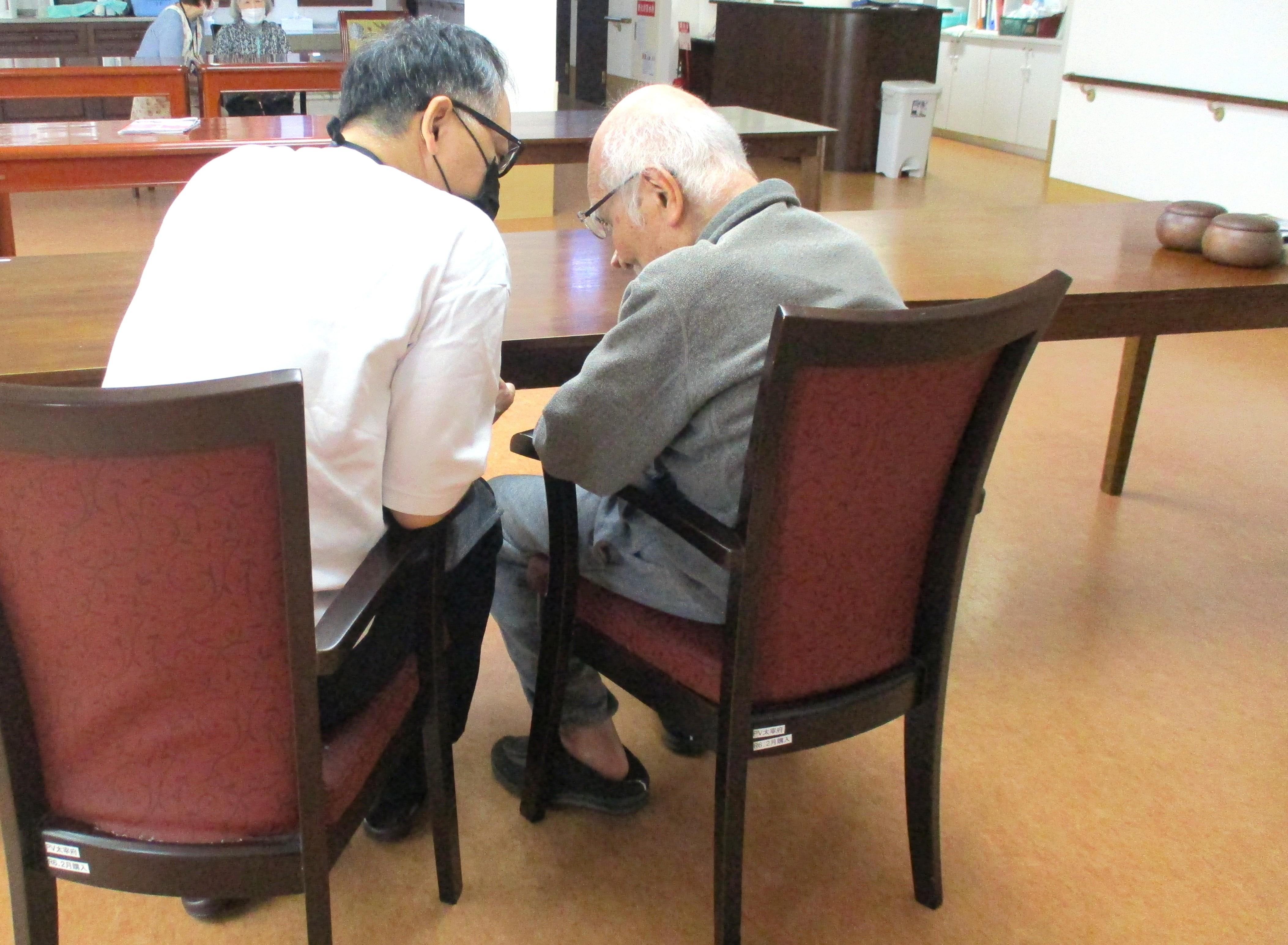 パールヴィラ太宰府【太宰府市傾聴ボランティア「ロバの耳」さん来訪】