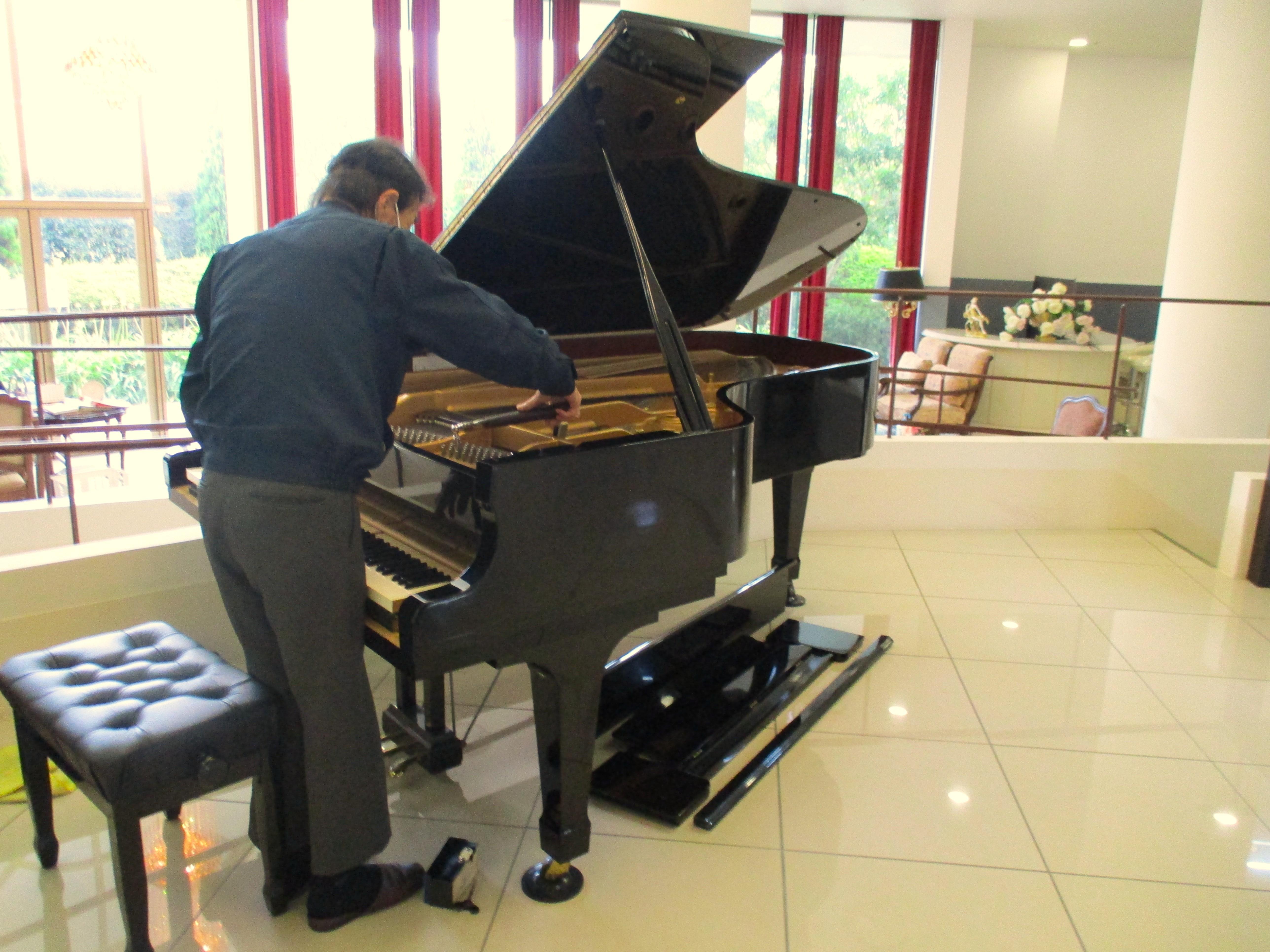 パールヴィラ太宰府「調律を終えたピアノが奏でる音色」イベントシーズンへ