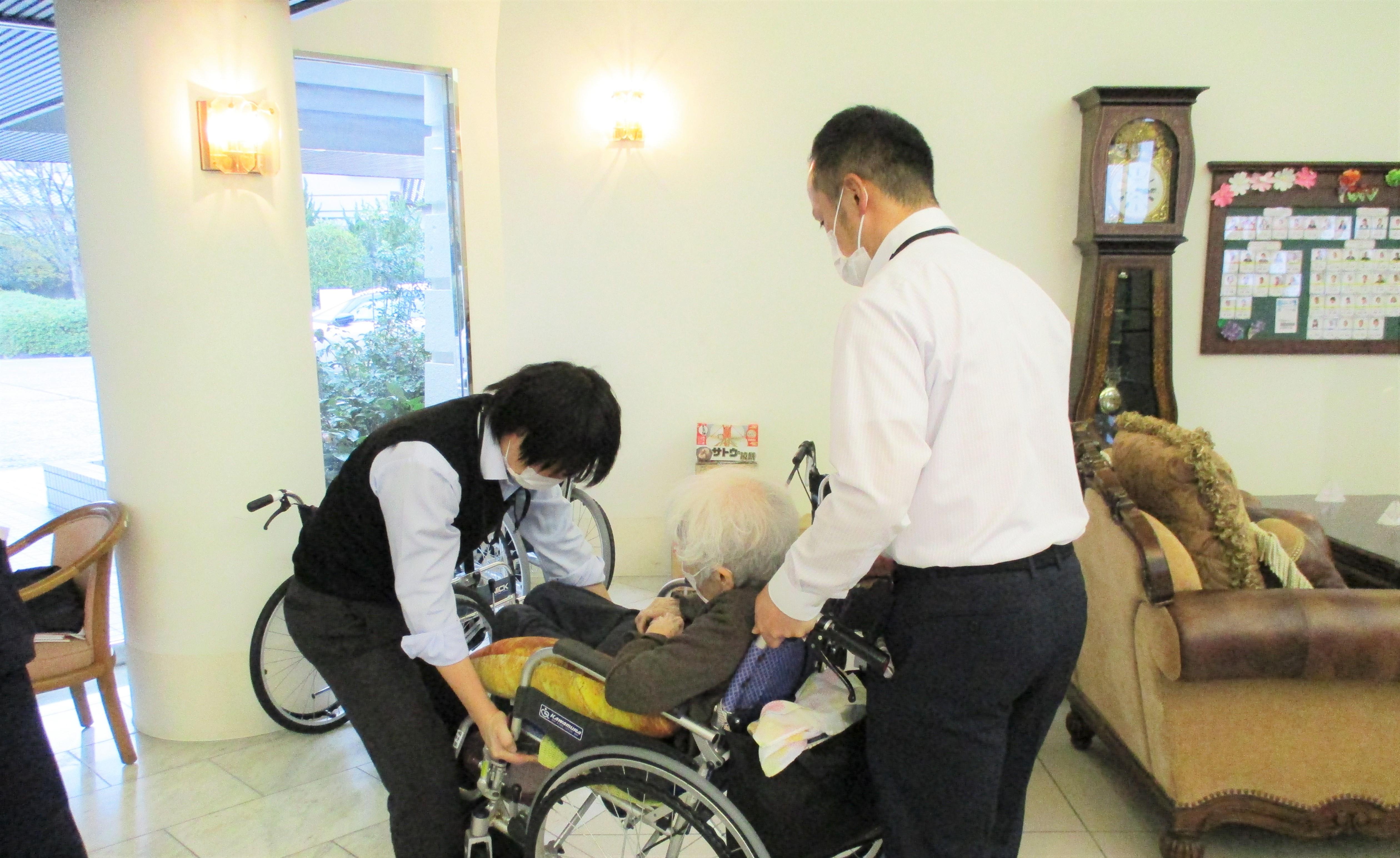 【パールヴィラ太宰府】安全衛生委員会活動「毎日の当たり前」を守る訓練