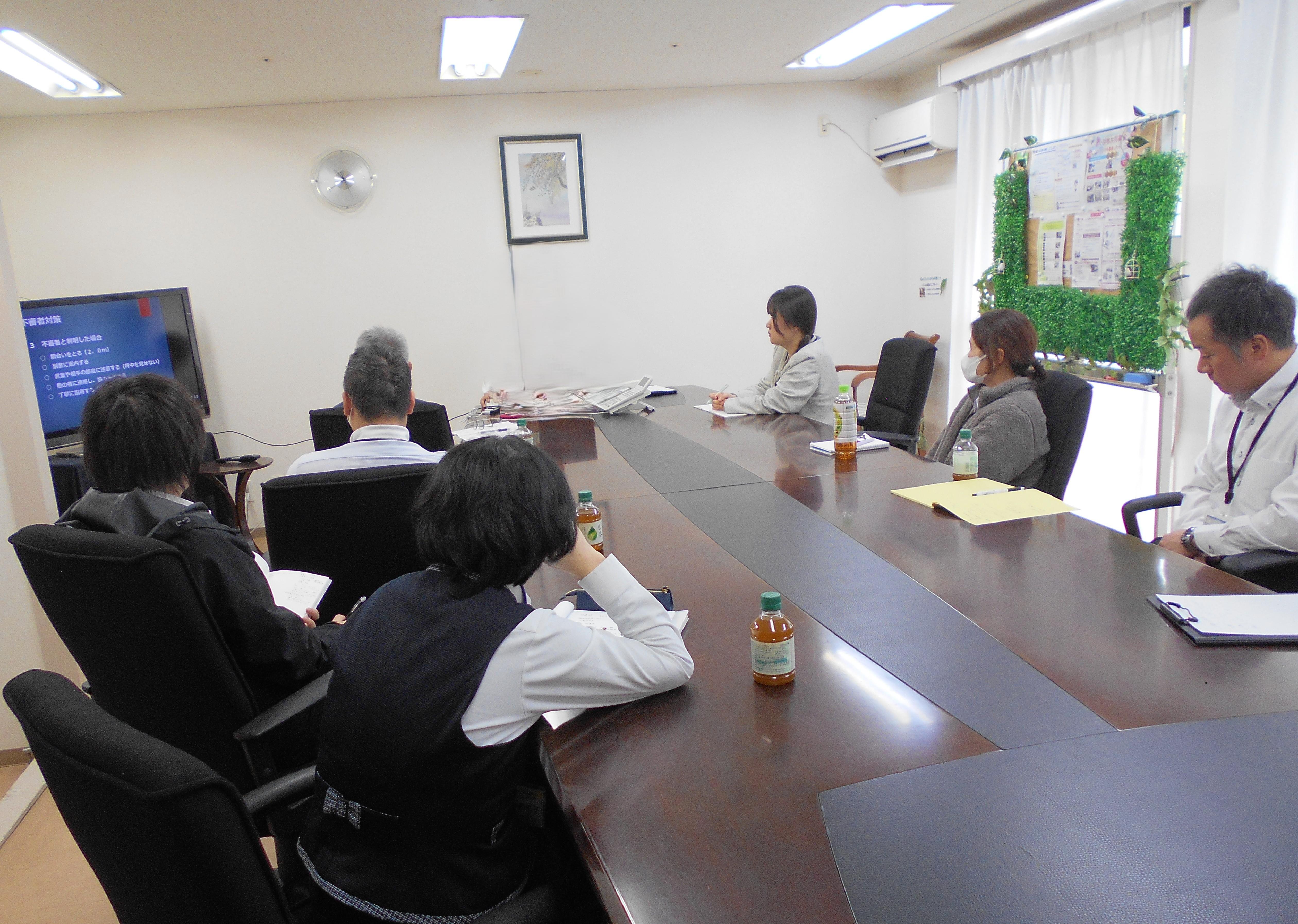 「突然の来訪」に備える｜介護施設の不審者対応3つの基本