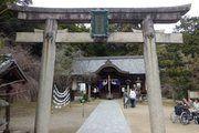 【志都美神社】 車 3分
志都美駅の西側にある神社。今年はみんなで初詣に行きました。春の桜も楽しみ。