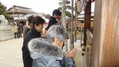 近隣の神社にて・・・