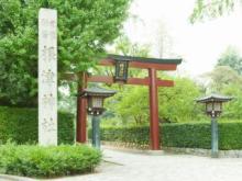 【徳川家ゆかりの神社】 徒歩 8分
近隣には歴史を感じさせる徳川家ゆかりの神社・仏閣が点在しています。