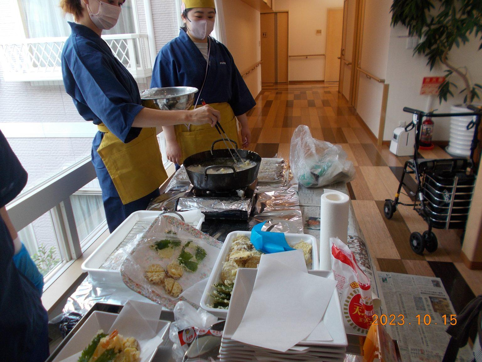 昼食｢天ぷら実演」??