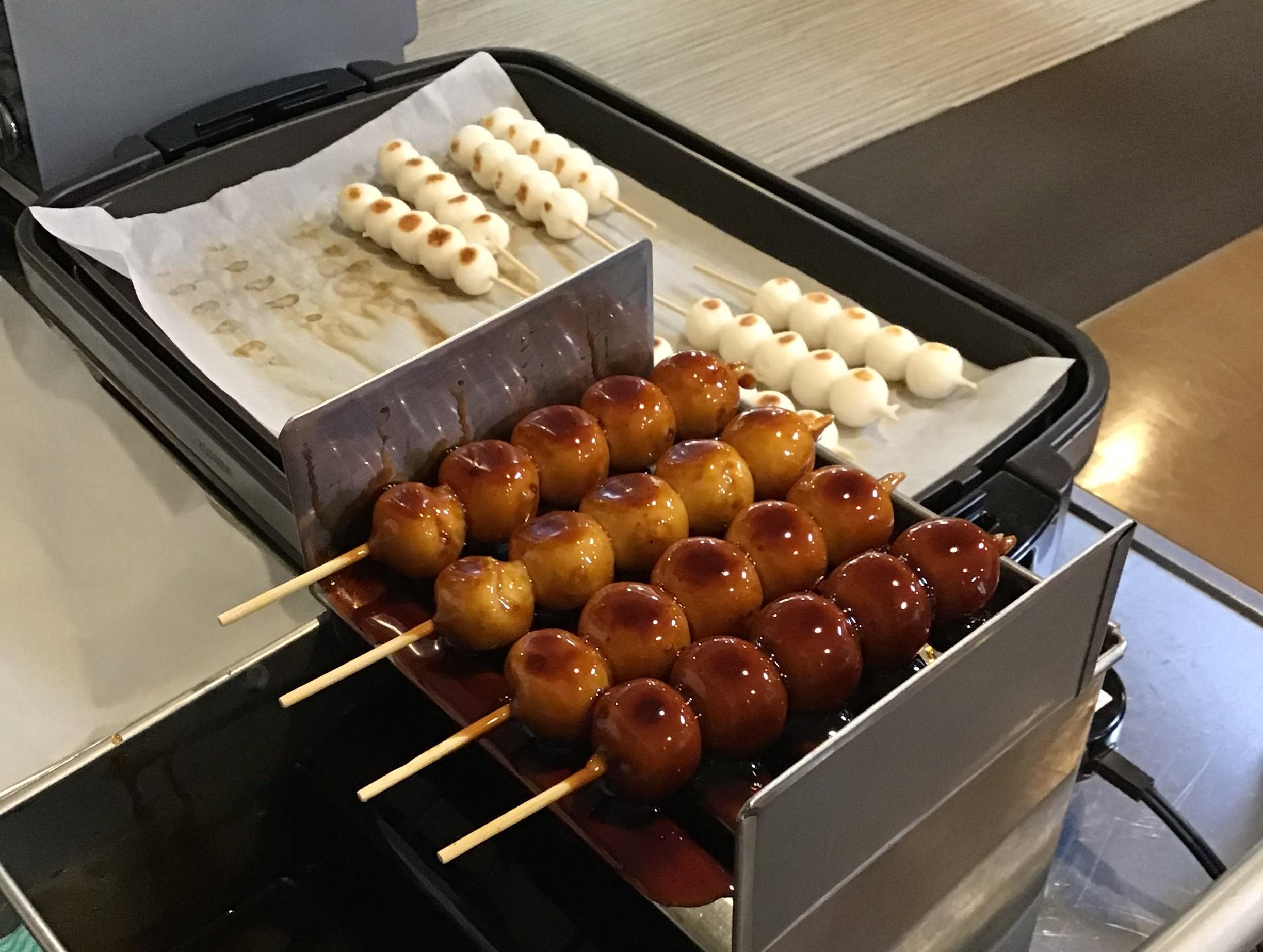 「癒しのささしまカフェ～みたらし団子～」