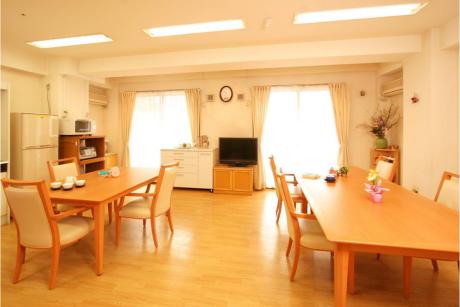 3Fリビングルーム兼食堂兼機能訓練室