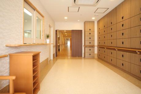 1Fエントランス