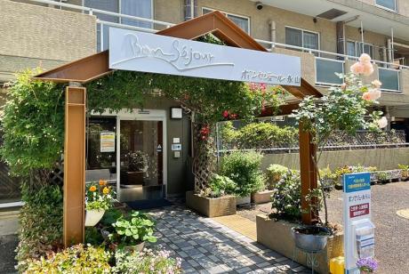 1Fエントランス