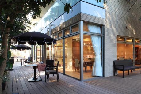 1Fウッドデッキ