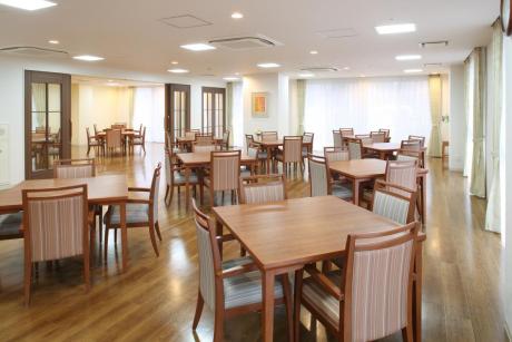 1Fダイニングルーム兼機能訓練室