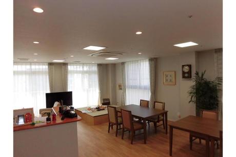 2Fリビングルーム兼食堂兼機能訓練室