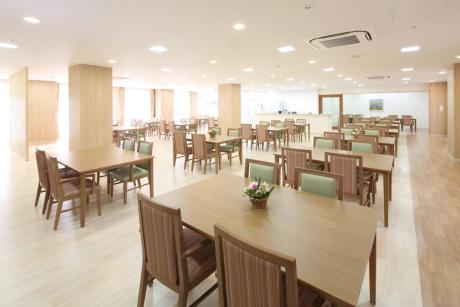 ダイニングルーム兼機能訓練室