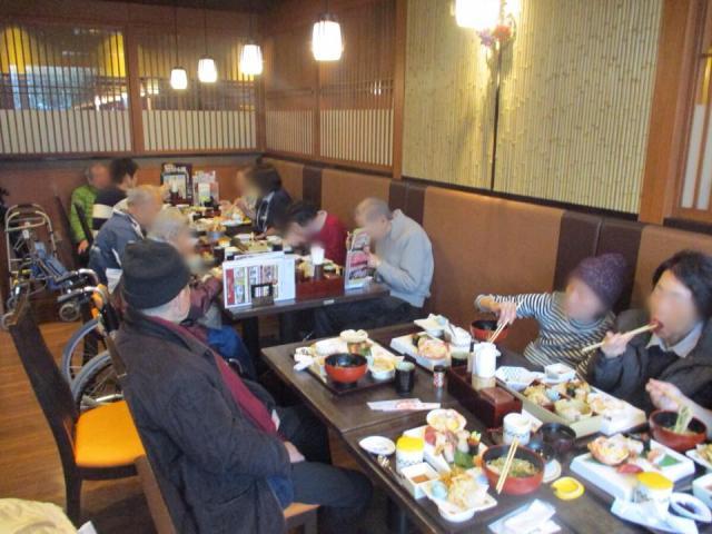 【外出ランチ?】
