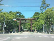 【公園併設の神社】 車 13分
豊国神社の拝殿と本殿を中心として、複数の池など中村公園も併設しています。