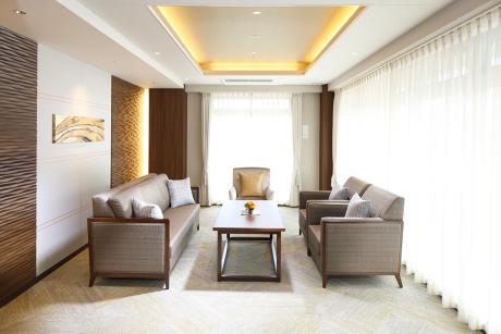 エントランスラウンジ