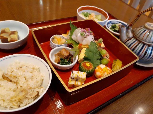 特別メニュー?松花堂