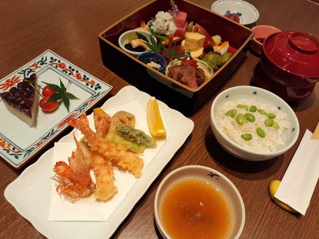 水無月の松花堂