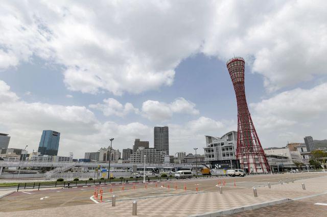 神戸ポートタワー リニューアル工事の為、休館となる