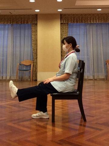 理学療法士による健康体操～足の体操～