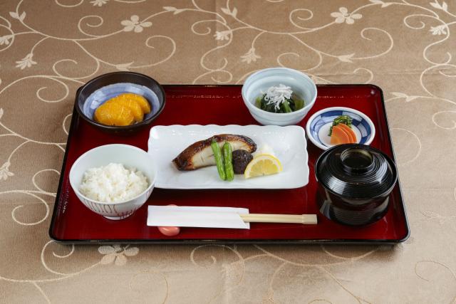 紫外線はそんなに悪者でしょうか？紫外線と栄養の関係について~管理栄養士コラム~