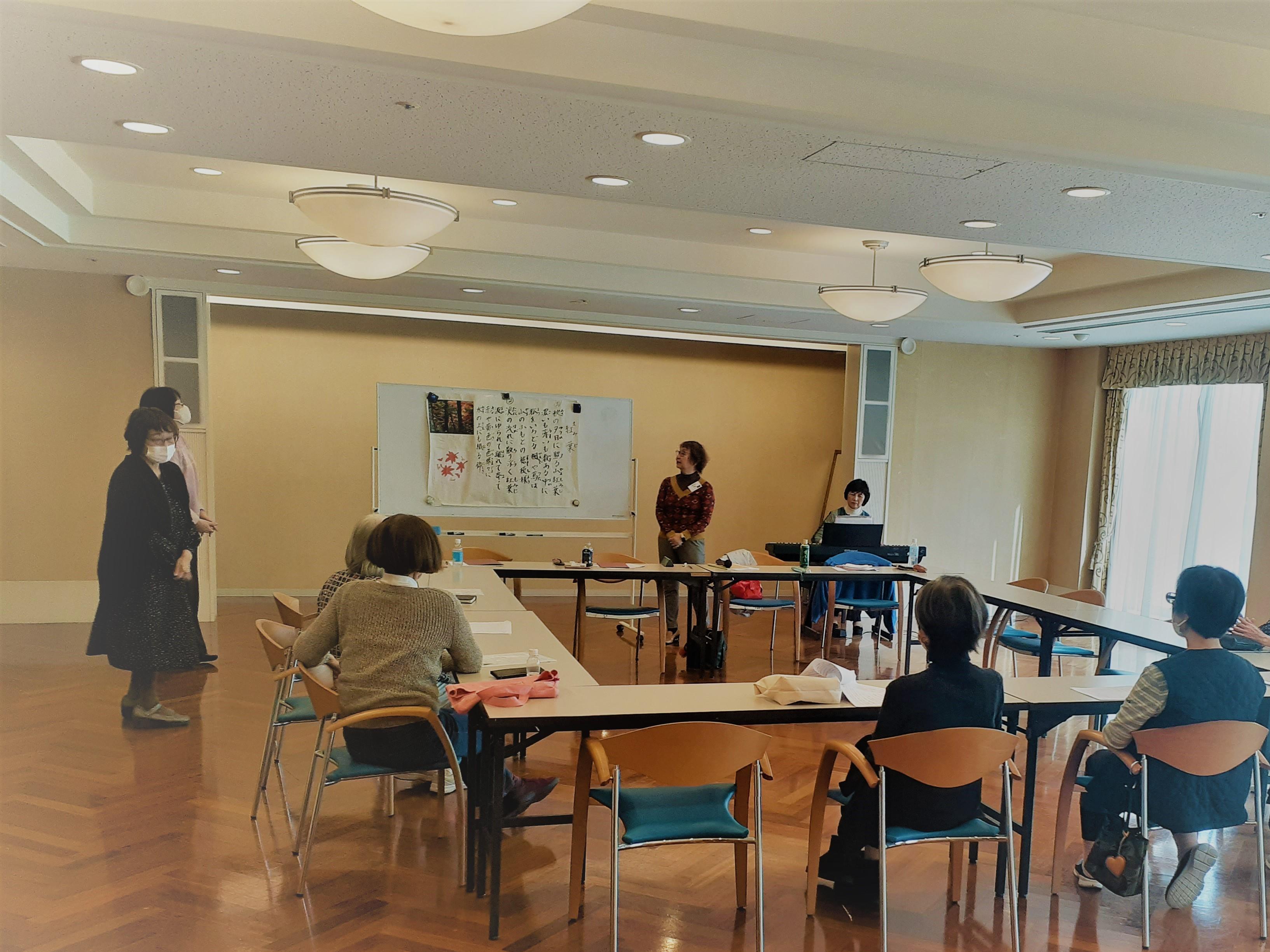 「健康朗読」声に出し読むことで認知症予防に効果があるといわれています