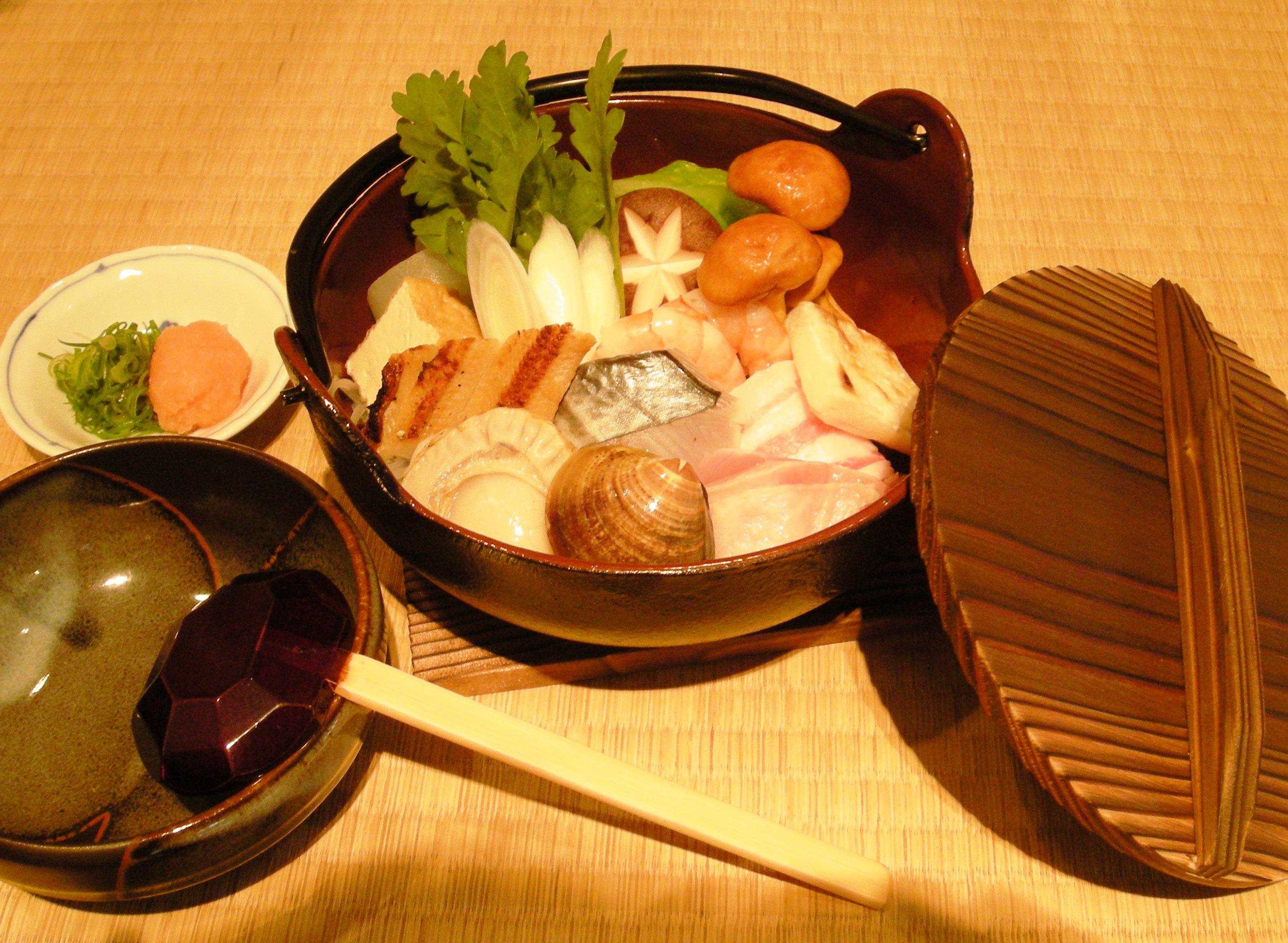 この寒い季節のなか、自由にご注文できる鍋料理をご用意しております?