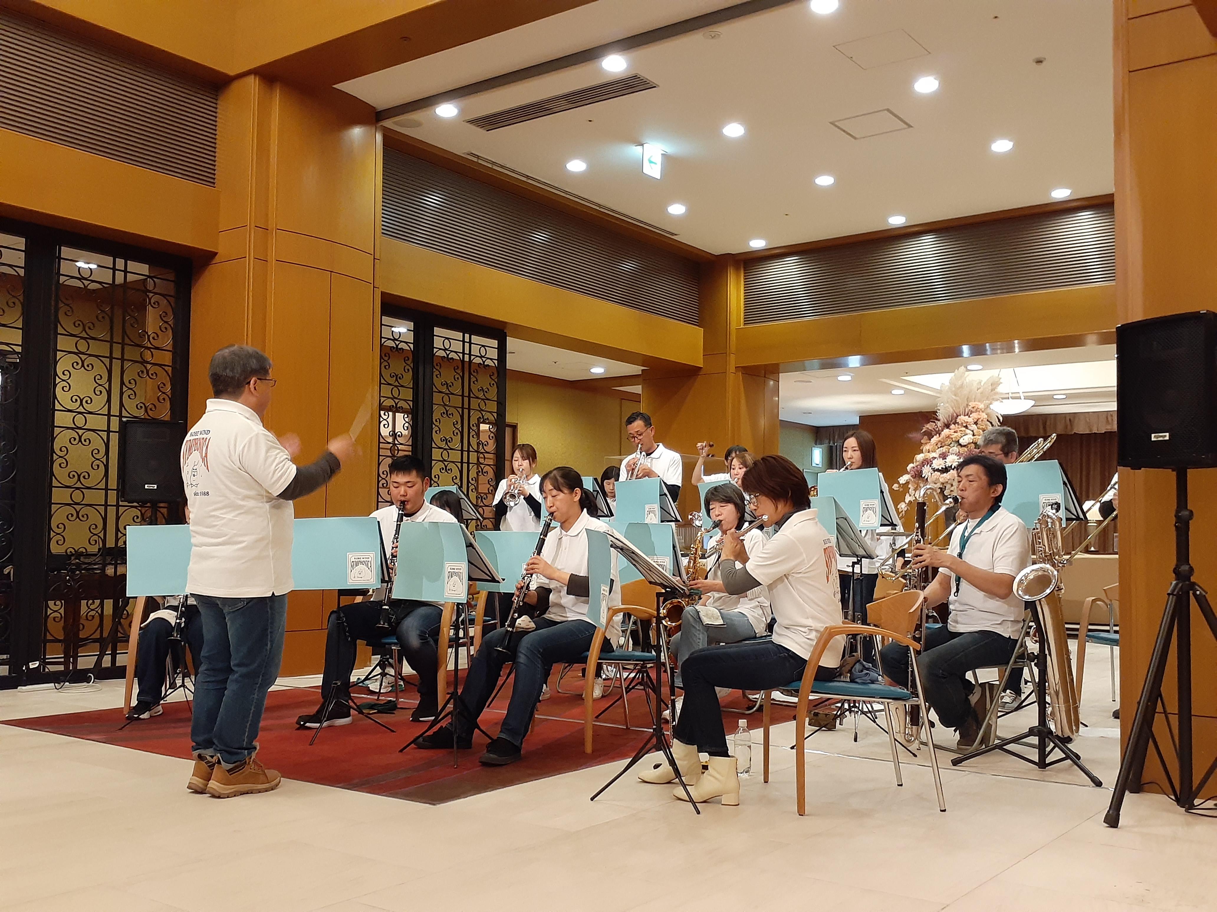 久々のロビーコンサート♪『神戸ウインドシンフォニカ』さんによる演奏会