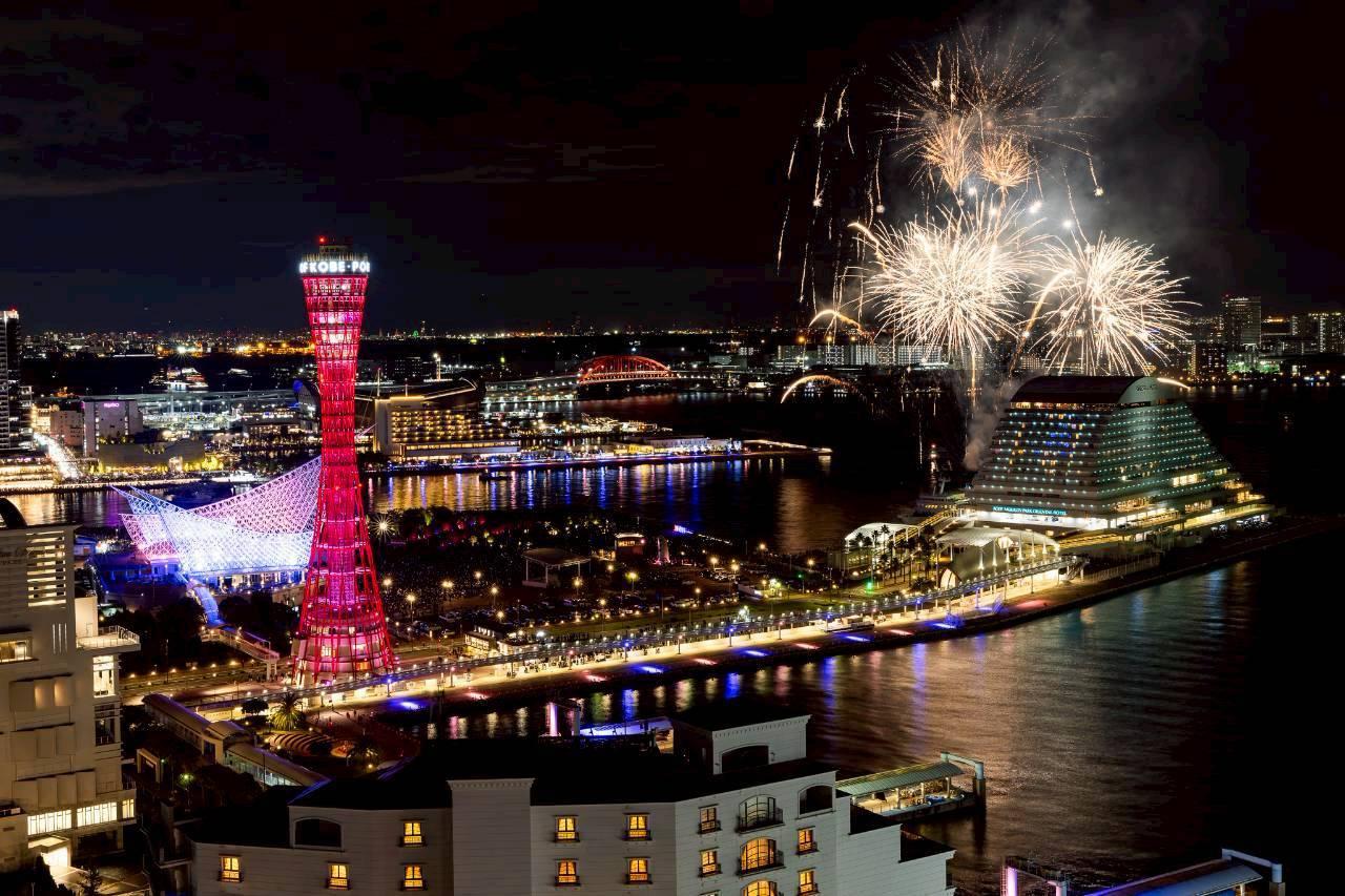 みなとHANABI-2025～神戸を彩る5日間～をエレガリオから臨む