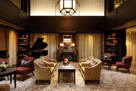 エントランスラウンジ