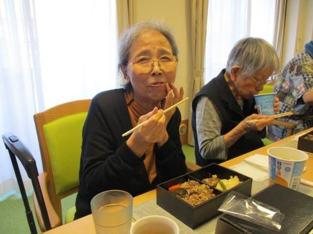 駅弁を食べよう！