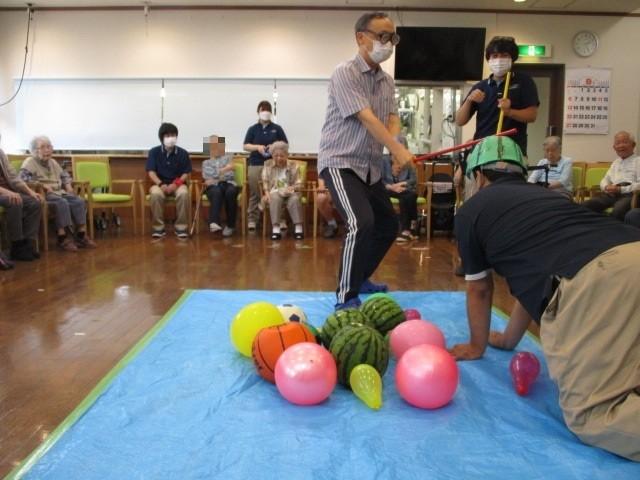 毎年恒例☆すいか割り大会！