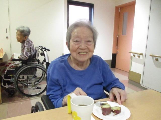 焼き芋大会を開催いたしました♪
