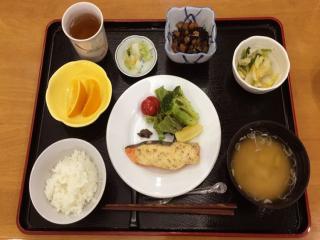 [お食事]夕食の一例(魚料理)