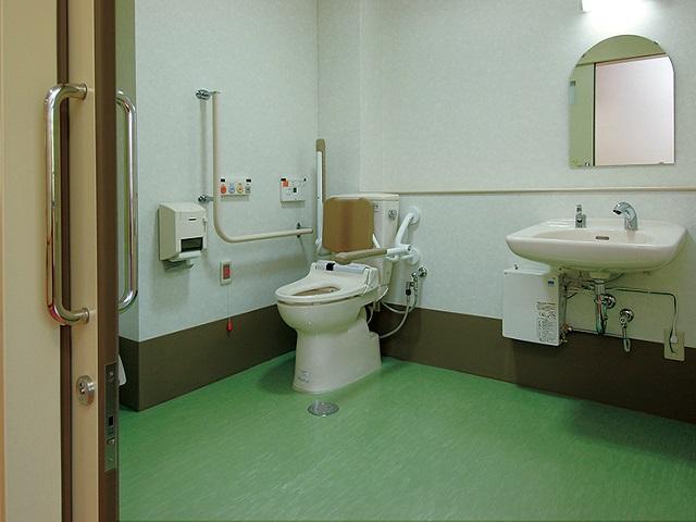 車椅子専用トイレ