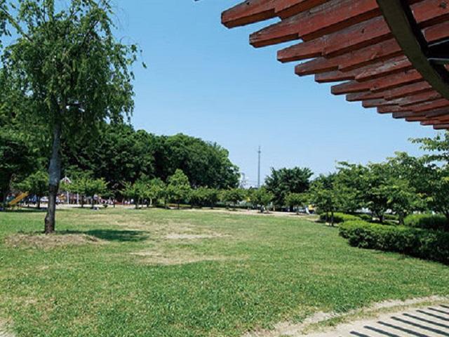 井沼方公園 （約200m）