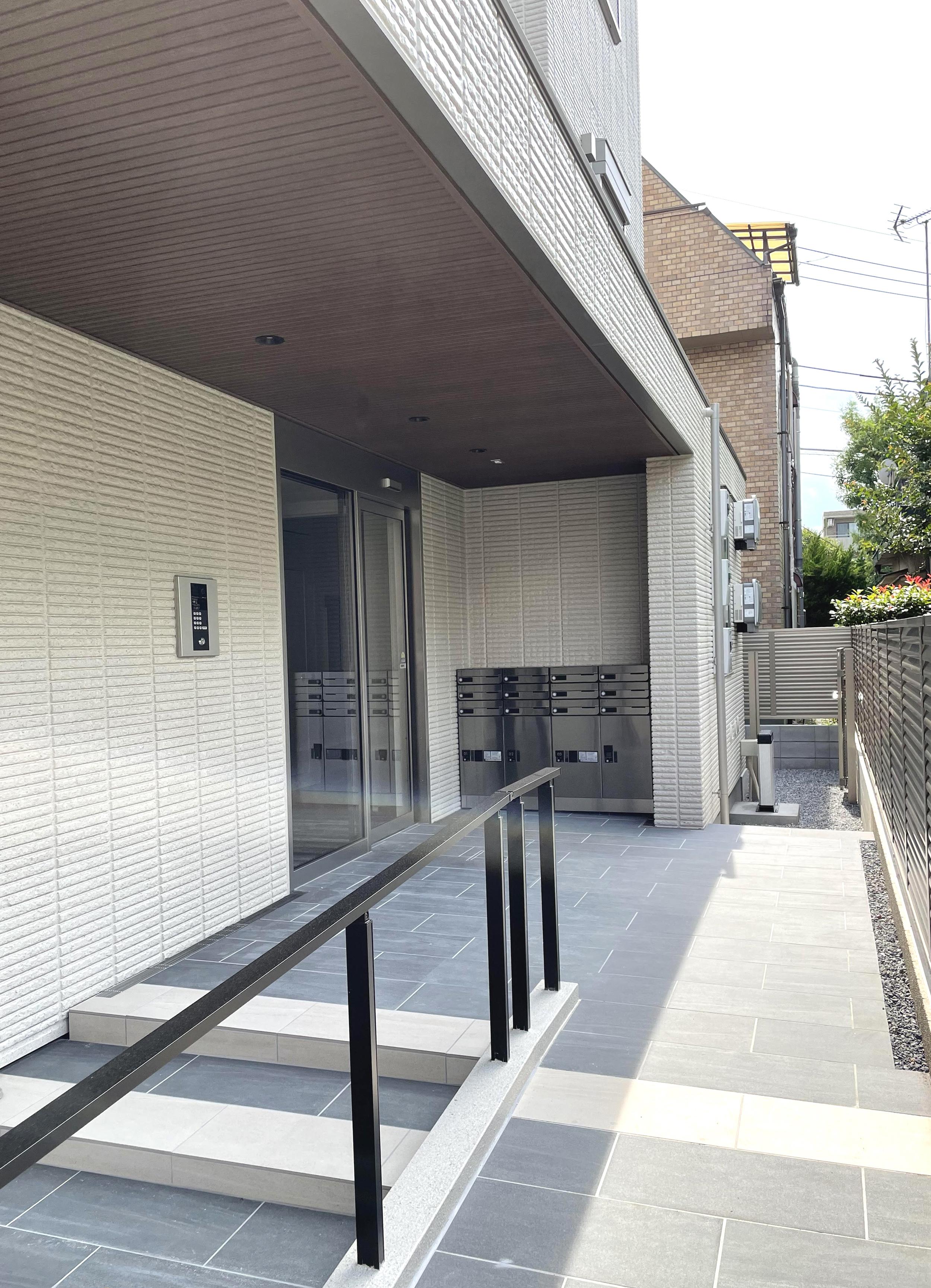共用部 (スロープ・エントランス)