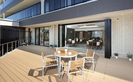 1Fリハビリテラス