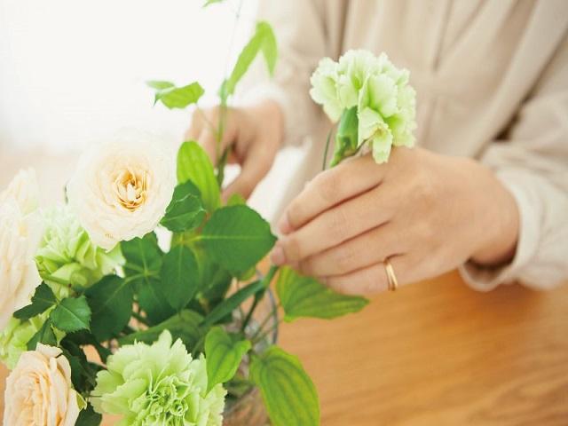 季節の花々と向き合う時間